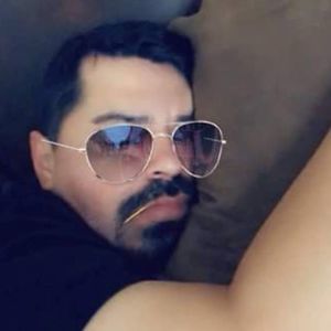 Meet your Posher, Charles